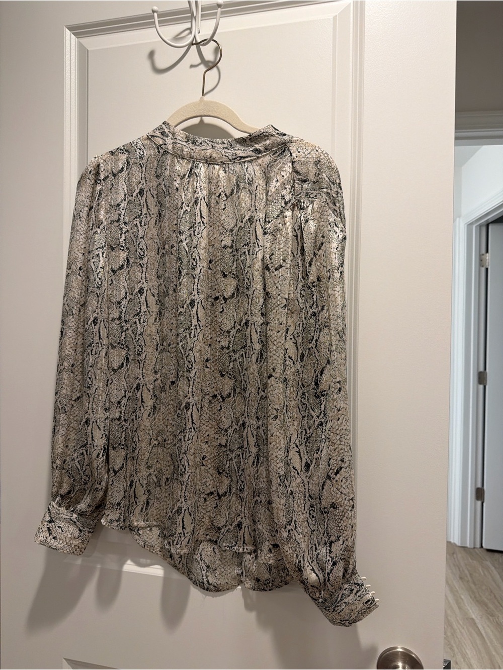 Womens Snake Print Long Sleeve Blouse - Neutral